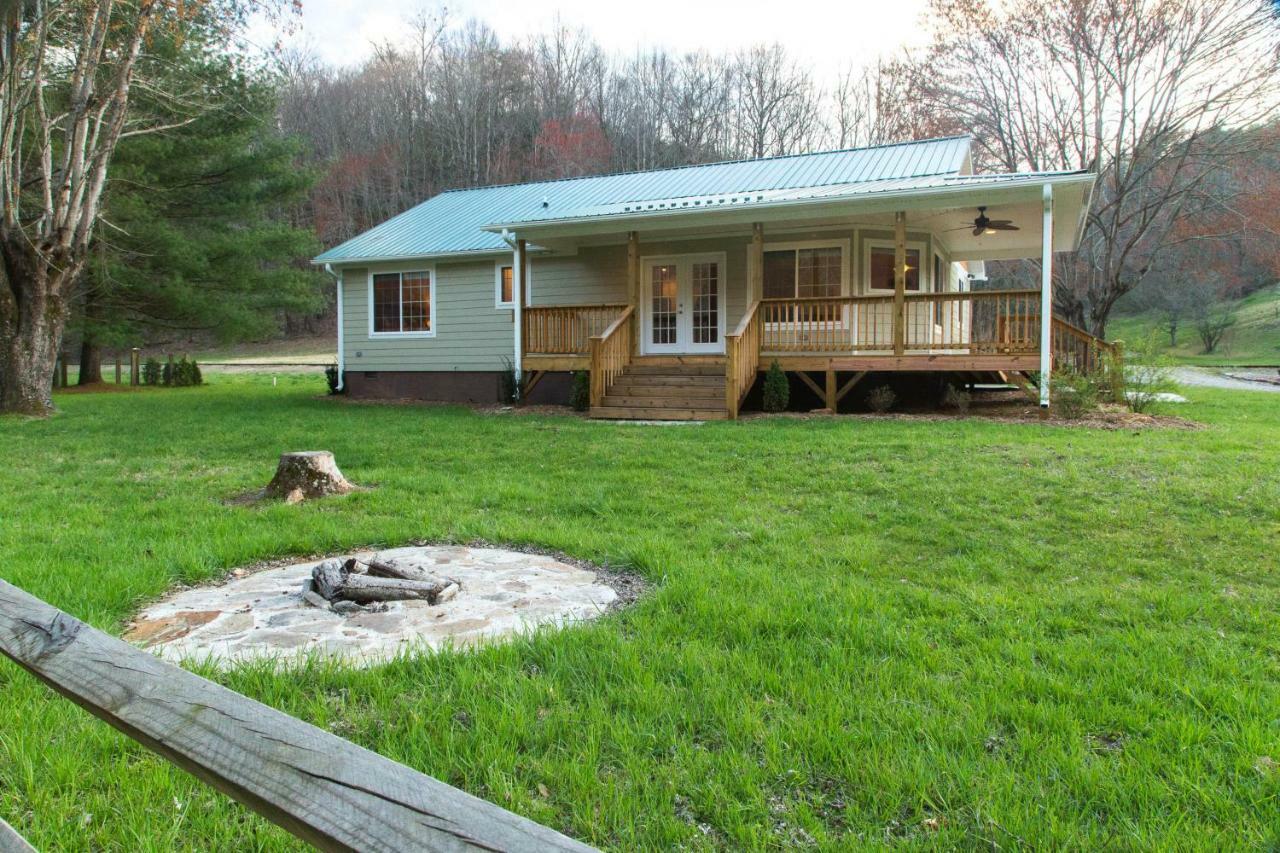 3 Bed 2 Bath Vacation Home In Whittier ภายนอก รูปภาพ